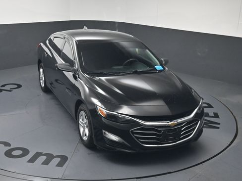 Used 2020 Chevrolet Malibu LS FWD image 14