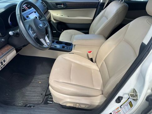 Used 2016 Subaru Outback 2.5i Limited image 26