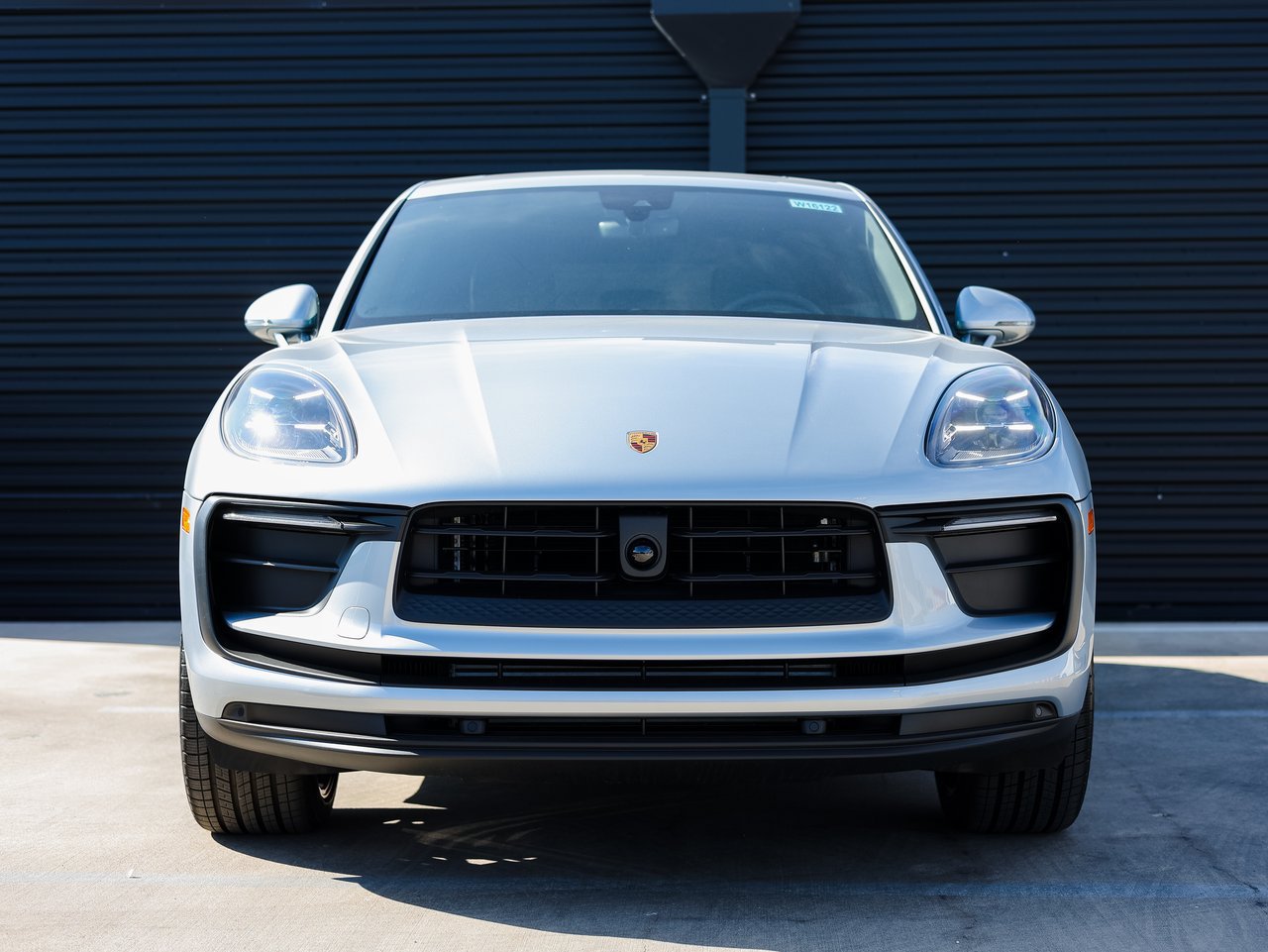 Certified 2026 Porsche Macan AWD/4WD image 10