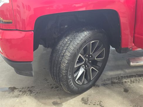 Used 2017 Chevrolet Silverado 1500 LT w/ All Star Edition image 28