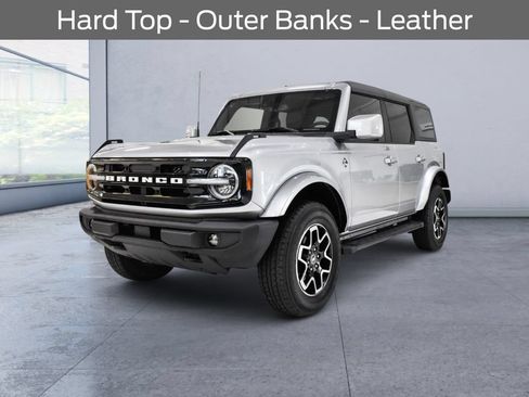 Used 2023 Ford Bronco Outer Banks AWD/4WD image 1