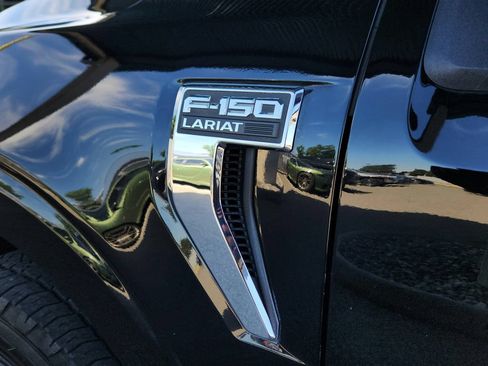 Used 2022 Ford F150 Lariat w/ Equipment Group 502A High AWD/4WD image 13