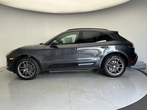 Used 2026 Porsche Macan AWD/4WD image 2