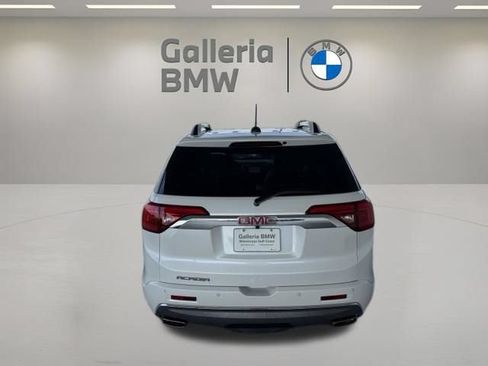 Used 2019 GMC Acadia Denali w/ Technology Package FWD image 8