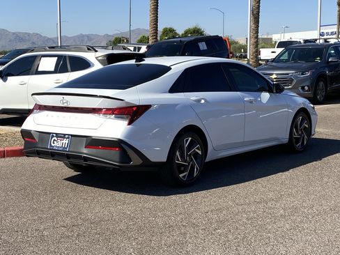 Certified 2025 Hyundai Elantra Sport image 3
