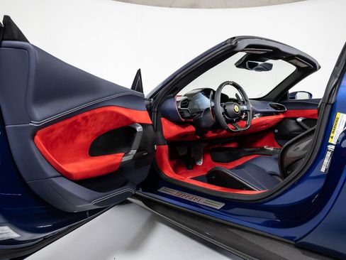 Used 2024 Ferrari 296 GTS image 30