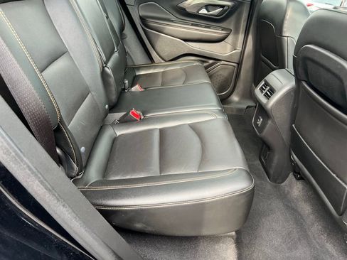 Used 2020 GMC Terrain SLT w/ Preferred Package image 32