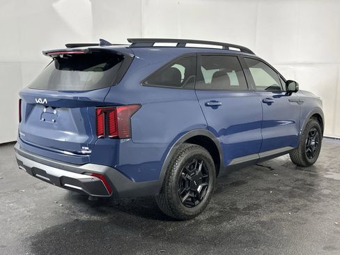 Used 2024 Kia Sorento SX Prestige w/ Olive Brown Leather Package image 8