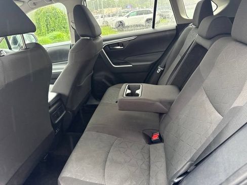 Used 2024 Toyota RAV4 XLE FWD image 25