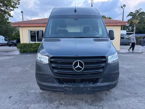 Used 2019 Mercedes-Benz Sprinter 144 image 10