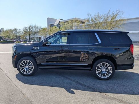 New 2026 GMC Yukon Denali w/ Denali Reserve Package AWD/4WD image 8