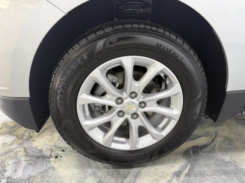 Used 2020 Chevrolet Equinox LT AWD/4WD image 24