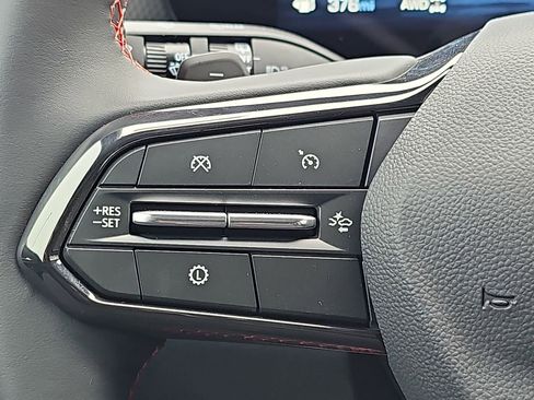 New 2026 Chevrolet Equinox RS AWD/4WD image 18
