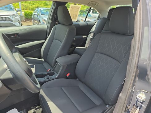 Used 2024 Toyota Corolla LE FWD image 14