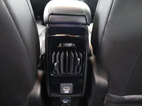 Used 2025 Jeep Compass Latitude AWD/4WD image 49