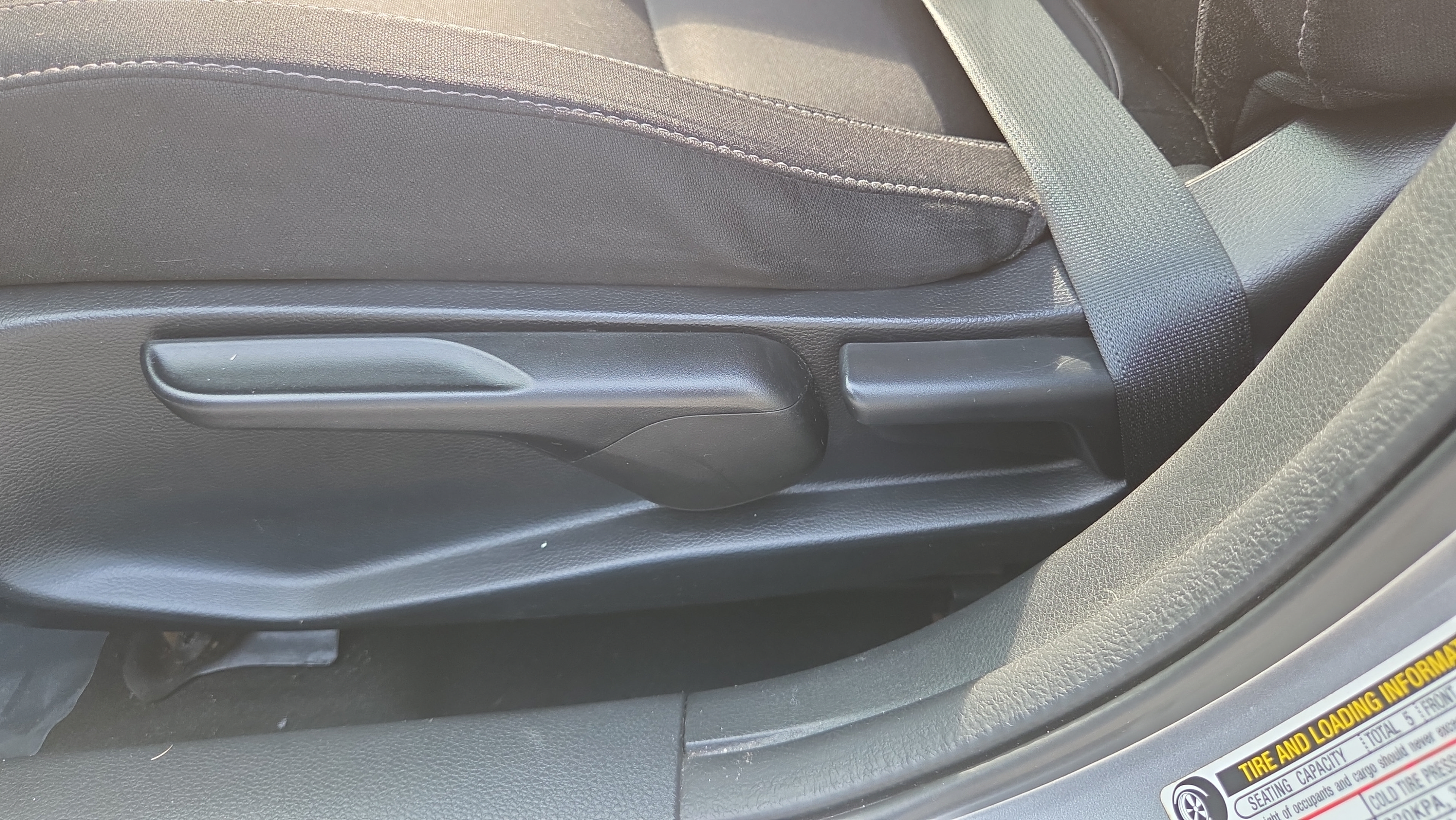 Used 2018 Honda Civic LX image 10