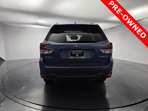 Used 2019 Subaru Forester Limited image 8