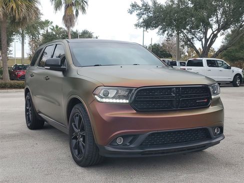 Used 2017 Dodge Durango GT image 1
