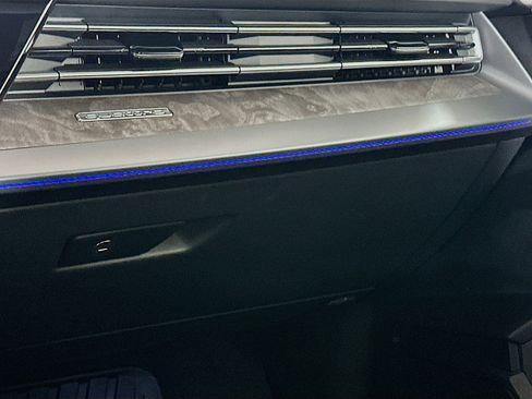 Used 2025 Audi A3 2.0T Premium w/ Convenience Package image 15