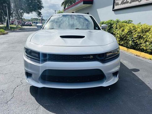 Used 2019 Dodge Charger Scat Pack w/ Plus Group image 5