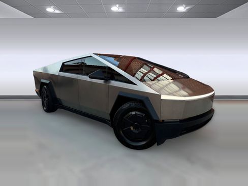 Used 2024 Tesla Cybertruck Cyberbeast image 3
