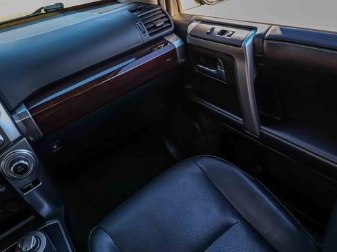 Used 2018 Toyota 4Runner Limited image 18