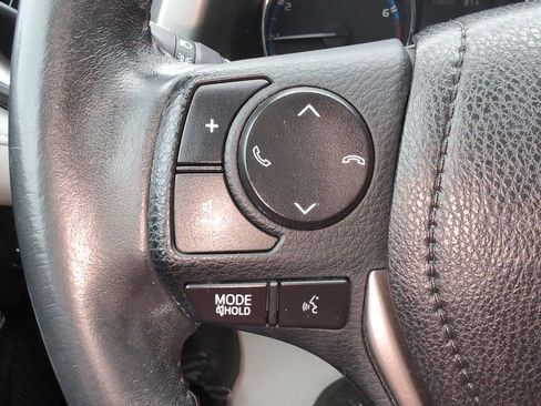 Used 2017 Toyota RAV4 Limited AWD/4WD image 17