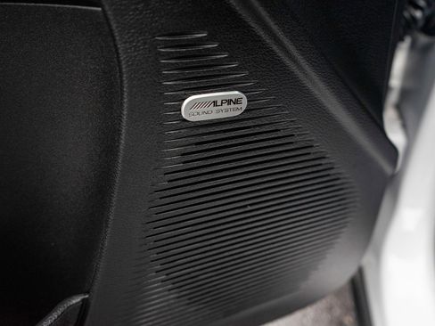 Used 2023 Dodge Challenger GT w/ Plus Package image 15