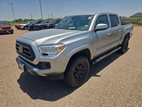 Used 2023 Toyota Tacoma SR AWD/4WD image 32