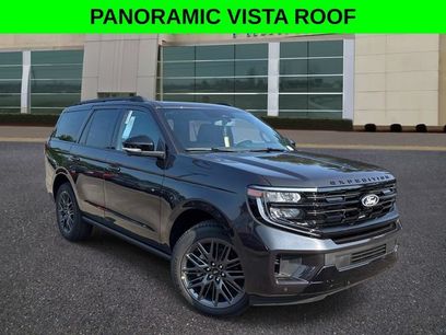 New 2027 Ford Expedition Platinum w/ Stealth Appearance Package
