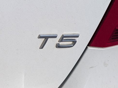 Used 2015 Volvo S60 T5 Premier Plus image 6