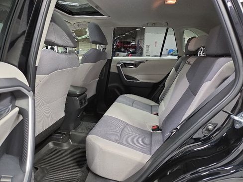 Used 2019 Toyota RAV4 XLE w/ Convenience Package AWD/4WD image 30