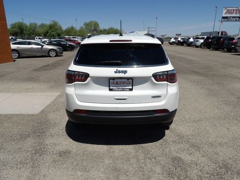 Used 2020 Jeep Compass Latitude FWD image 7