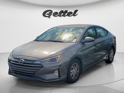 Used 2019 Hyundai Elantra SE w/ Winter Weather Package