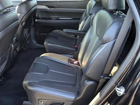 Used 2020 Hyundai Palisade SEL FWD image 17