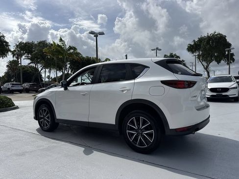 Used 2018 MAZDA CX-5 Touring w/ Preferred Equipment Package FWD image 26
