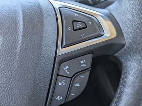 Used 2022 Ford Edge Titanium AWD/4WD image 32