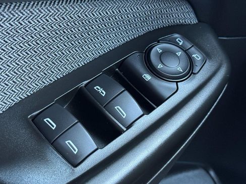 Used 2024 Chevrolet TrailBlazer LS w/ LS Convenience Package FWD image 24
