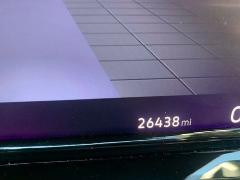 Used 2023 Volkswagen Golf R image 11