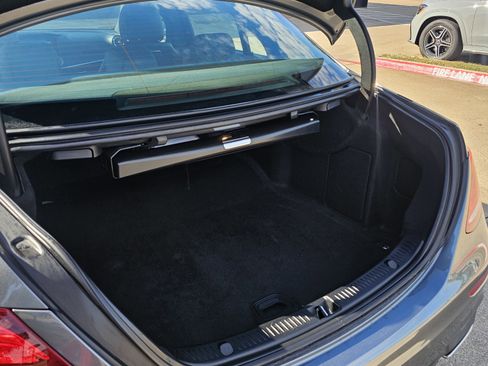 Used 2018 Mercedes-Benz E 300 w/ Premium 1 Package image 19