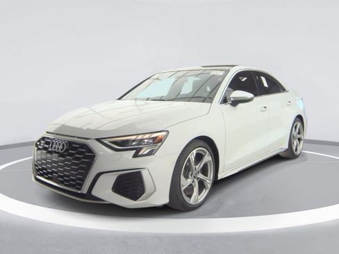 Used 2023 Audi S3 Premium image 4
