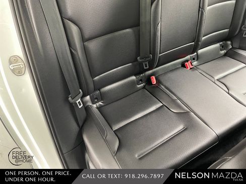 Used 2017 Volkswagen Golf Alltrack S image 42