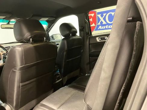 Used 2014 Ford Explorer Limited w/ Equipment Group 301A image 37