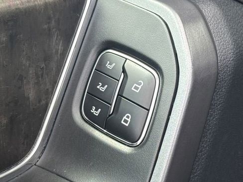 Used 2024 Ford F250 Lariat AWD/4WD image 20