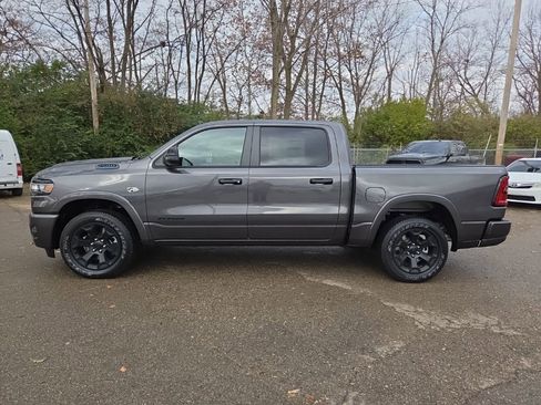 New 2026 RAM 1500 Big Horn AWD/4WD image 4