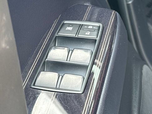 Used 2021 Lexus GX 460 Premium w/ Premium Package AWD/4WD image 24