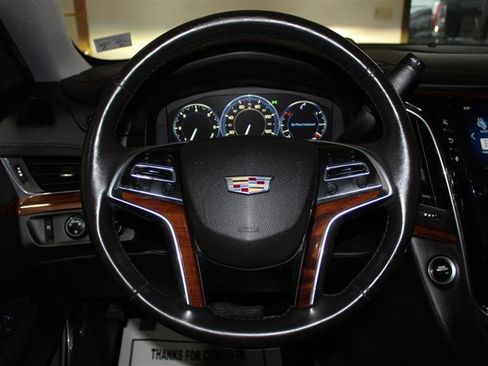 Used 2015 Cadillac Escalade Luxury AWD/4WD image 17