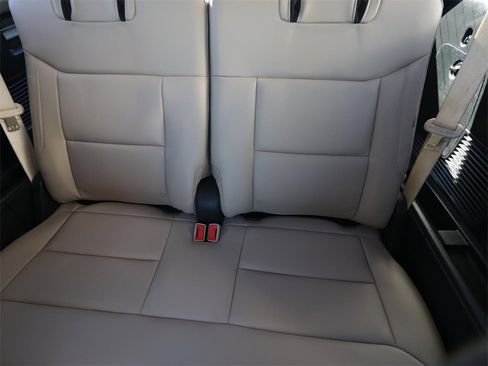 Certified 2022 Ford Explorer XLT w/ Equipment Group 202A image 12