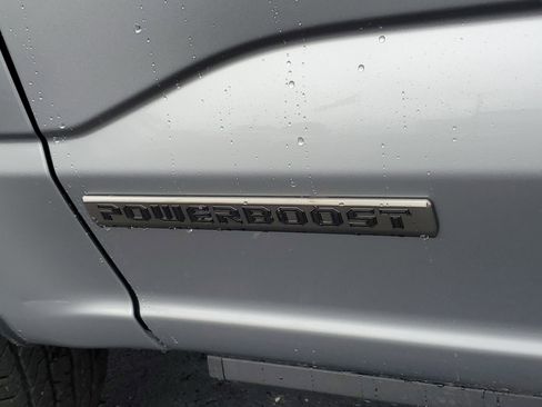 New 2025 Ford F150 Platinum w/ Equipment Group 702A High image 8