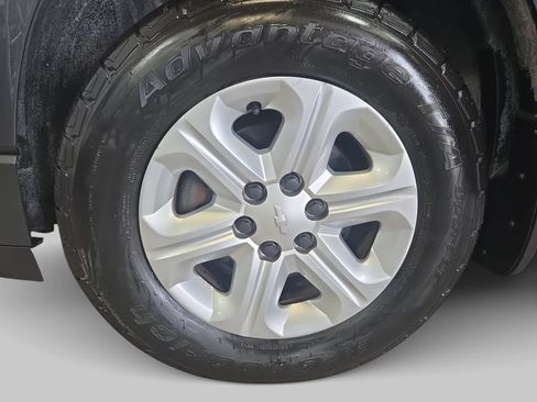 Used 2013 Chevrolet Traverse LS FWD image 35